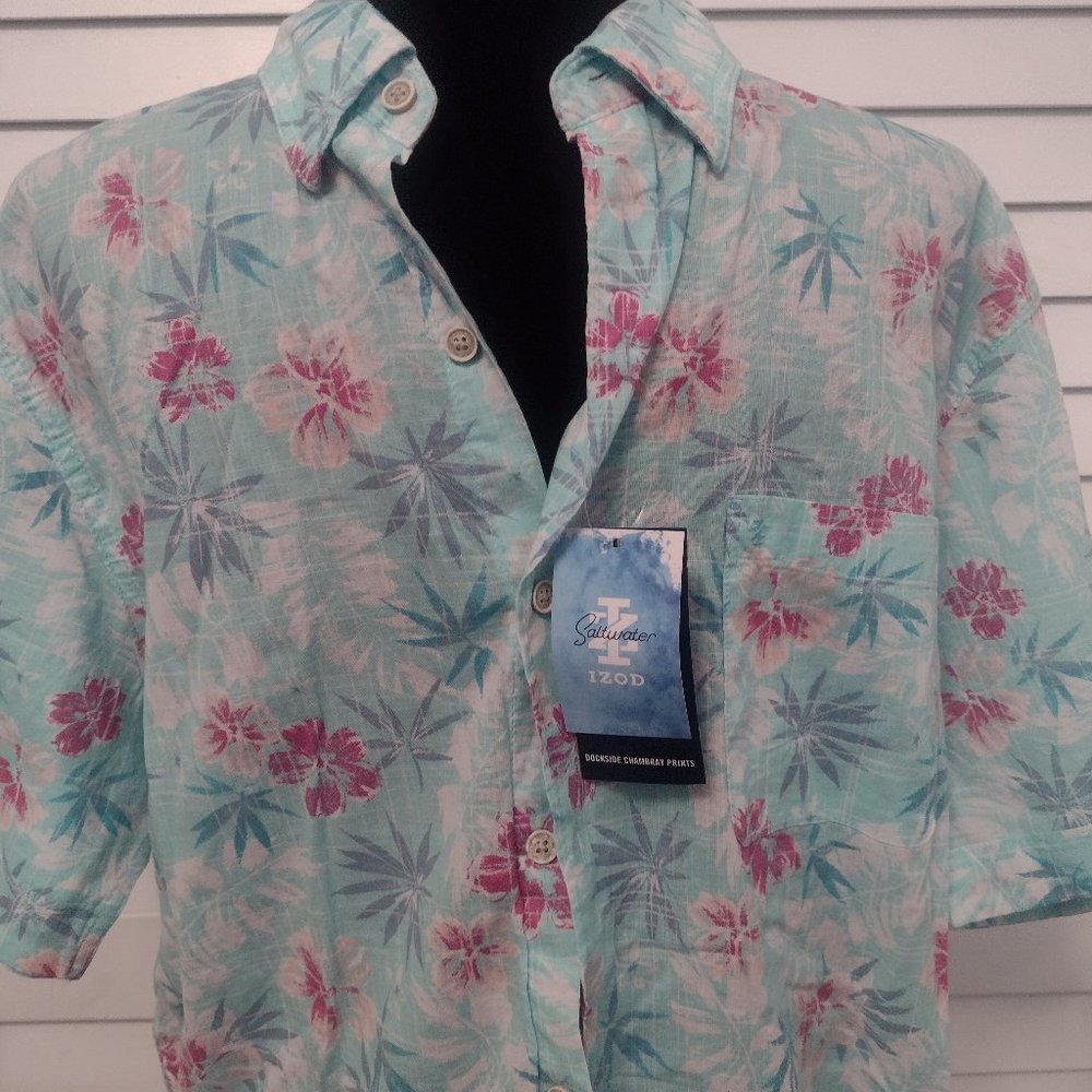 NWT Men's IZOD  Button Up / Down. Collared. Short Sleeve. Teal Tropical. L.